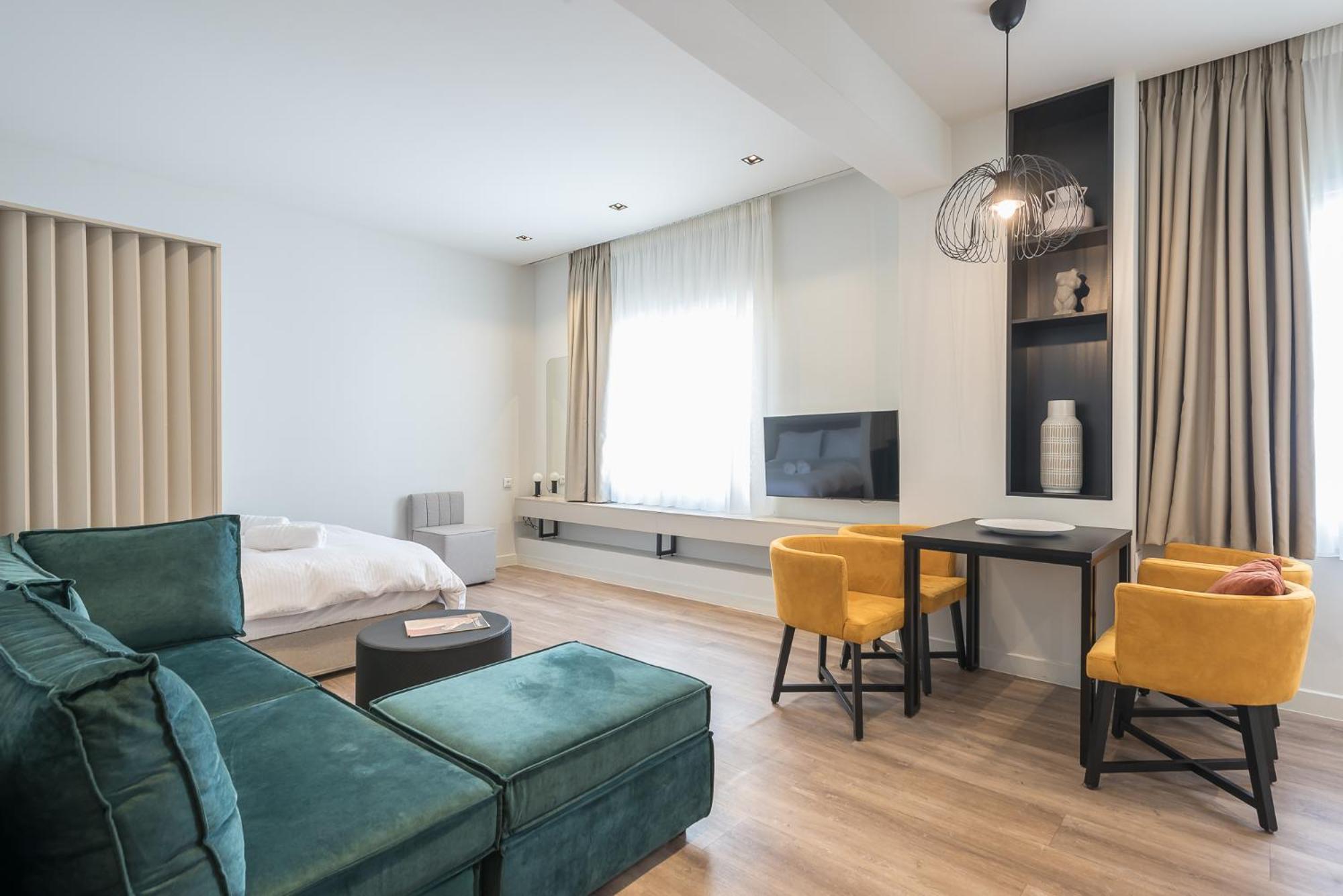 Aeiphoria Suites & Rooms - Афіни Екстер'єр фото