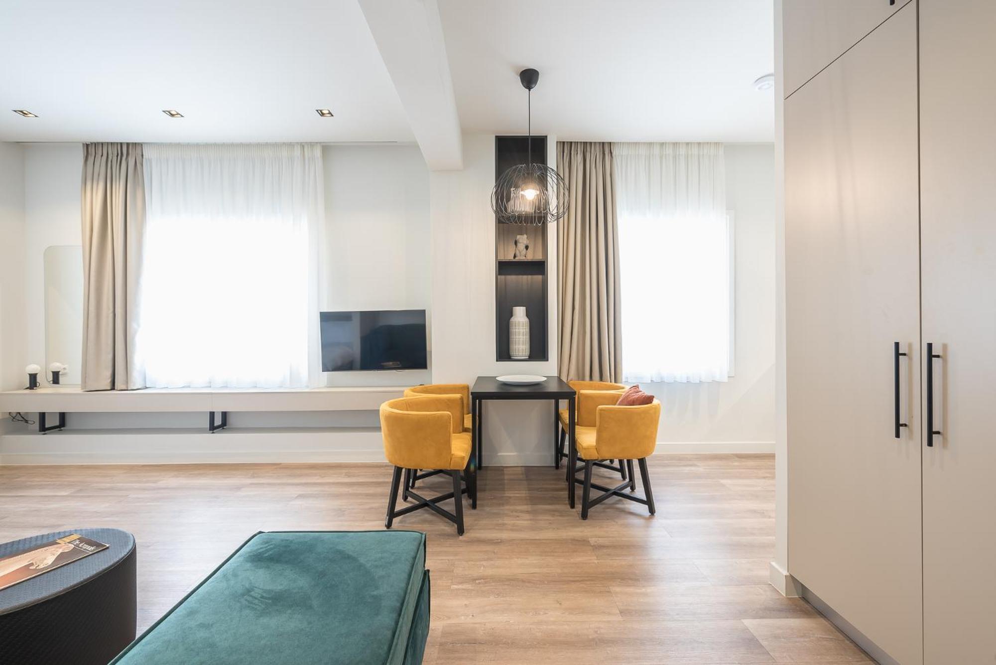 Aeiphoria Suites & Rooms - Афіни Екстер'єр фото